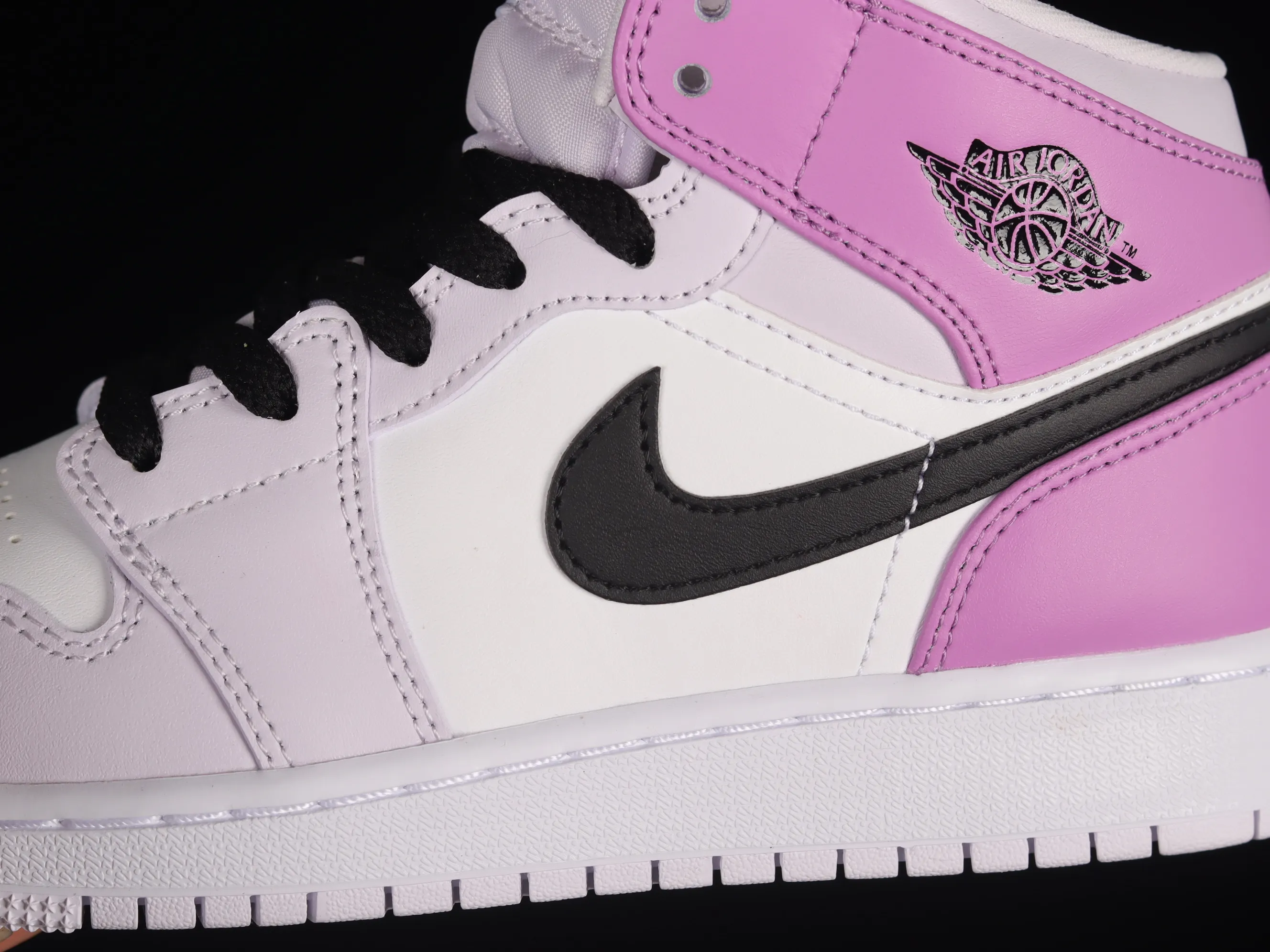 All categories Air Jordan Jordan series basketball shoes Air Jordan 1 Mid G version pure original Air Jordan 1 Mid GS AJ1 Joe 1 gradient grape purple mid-top basketball shoes DQ8423-501